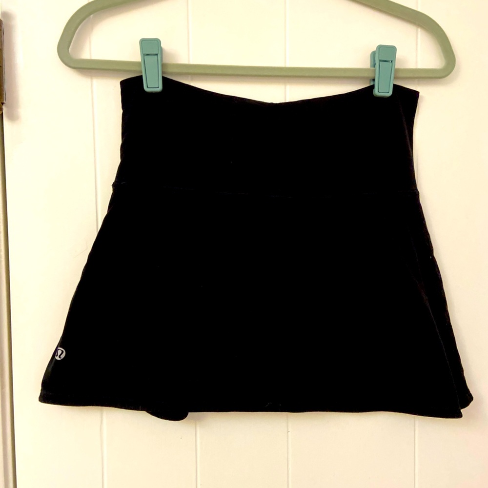 Lululemon tennis skort